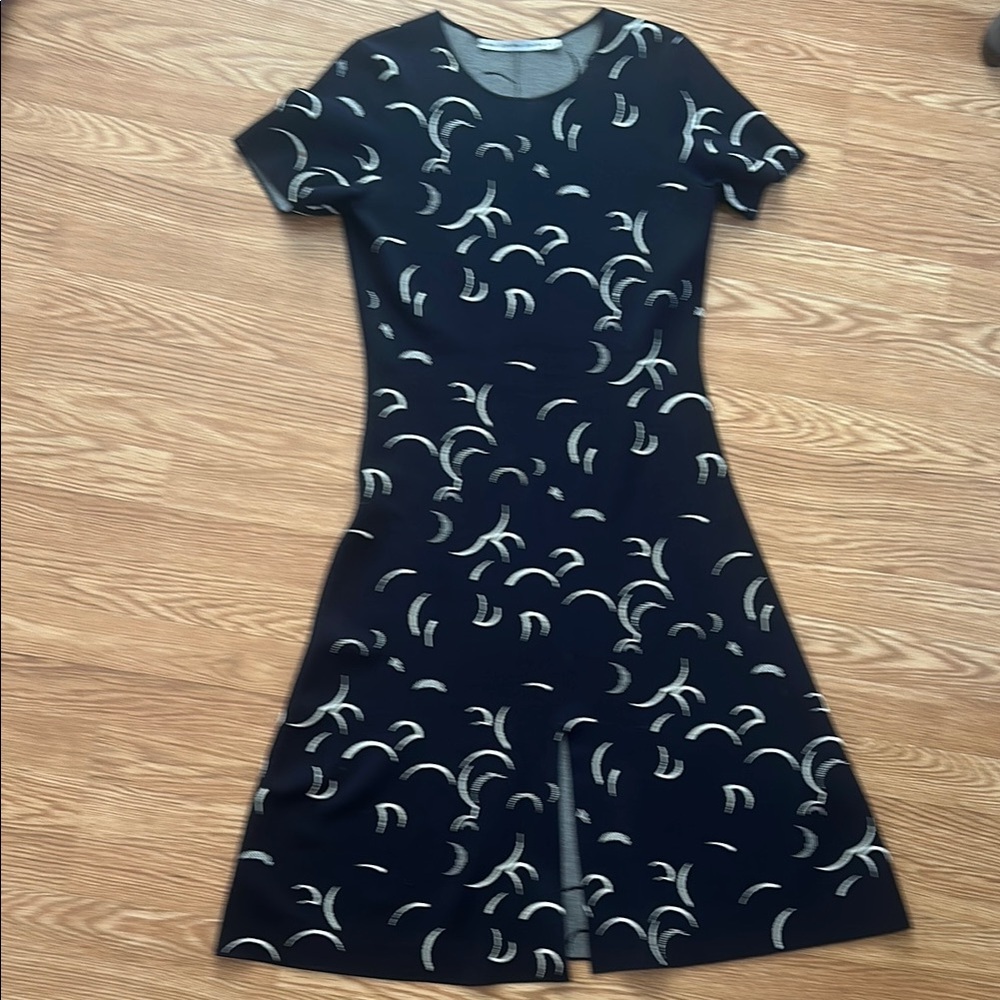 & Other Stories dark navy/black and white fit and flare knit Midi Dress. NWOT si